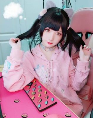 动漫美女被爆挤奶播放_蓝光在线手机播放