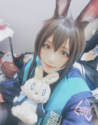 99视频精品在线_蓝光原盘在线观看